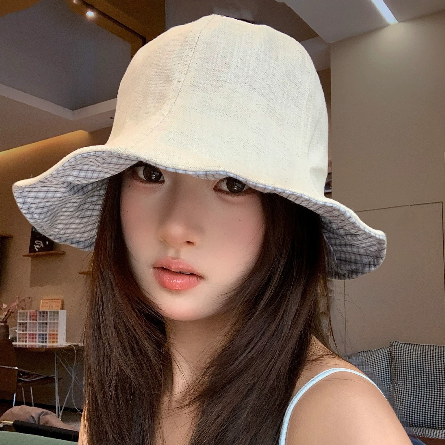 Korean style double-sided plaid fisherman's hat, women's summer 2026 new style, versatile, makes face look smaller, outdoor travel sun protection hat.