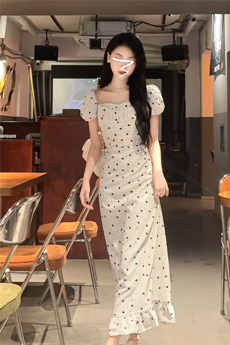 French-style square neckline puff sleeve dress, women's 2026 summer new style, gentle and elegant tea dress, waist-cinching and slimming long dress.