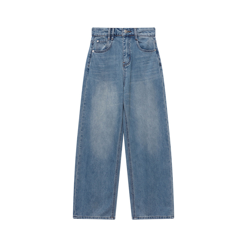 SN8757, a light blue wide-leg straight-leg jeans with a good drape, is favored by the blogger of Sinan
