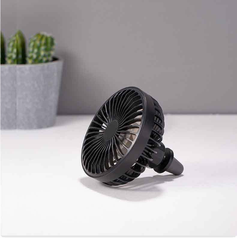 The car fan's air outlet is cooled and silent. It is a usb plug-in car with a mini and quiet design for the center console