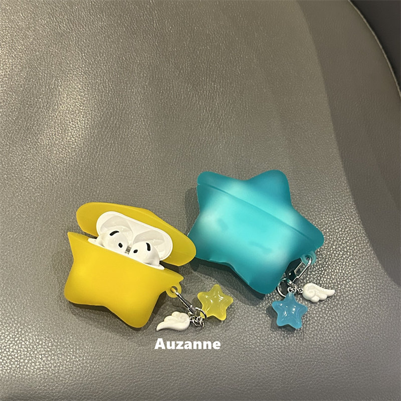 Cute three-dimensional luminous five-pointed star keychain pendant, suitable for earphone cases, mobile phone pendants and bag pendants decoration