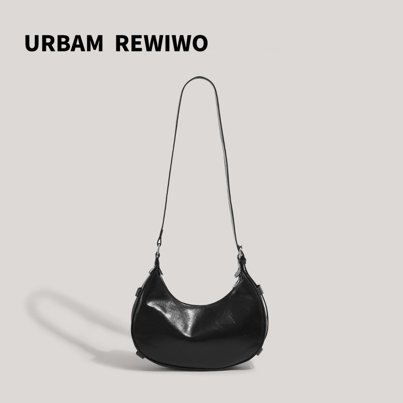 2026 New Fashion Retro Underarm Bag for Women, Sweet, Cool, and Spicy Motorcycle Bag, Versatile Shoulder Bag, Crossbody Bag