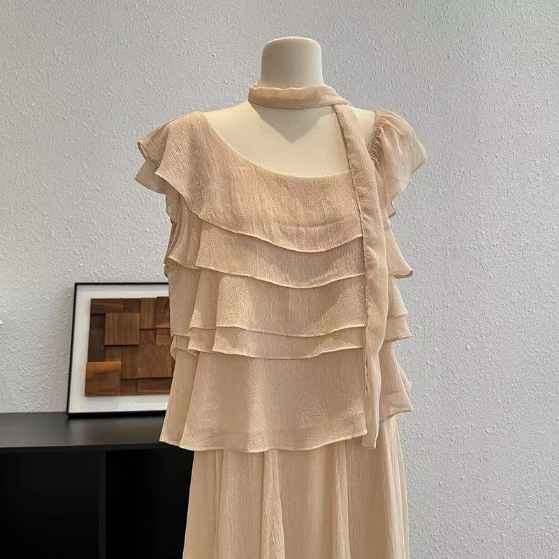 French-style sweet and gentle ruffled off-shoulder top, new summer 2026 design, unique chiffon blouse.