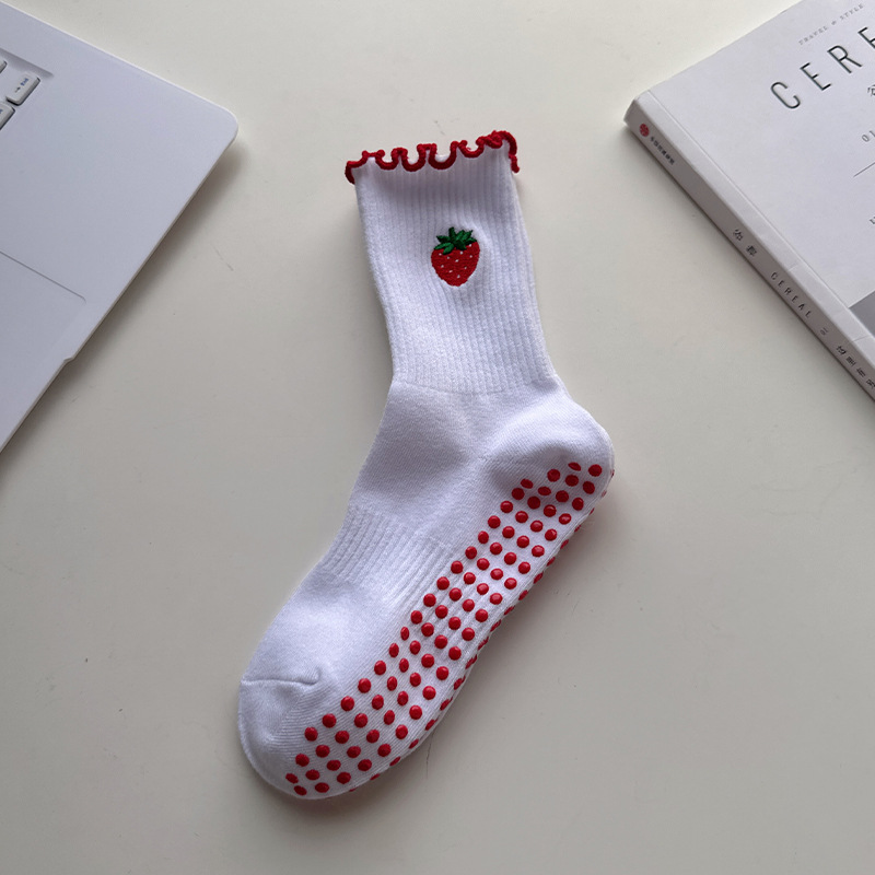 Women's yoga socks, mid-calf socks, lace embroidery, fruit, professional non-slip Pilates fitness floor socks, cross-border e-commerce.