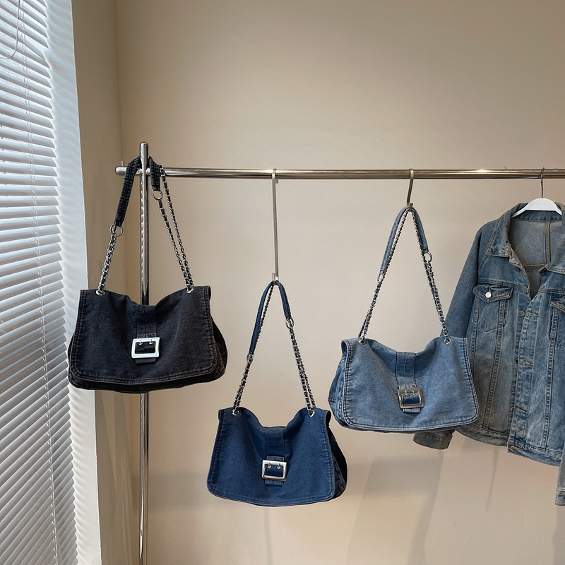 Cross-border denim tote bag for women, 2025 summer new fashion chain bag, large capacity shoulder/crossbody bag wholesale.