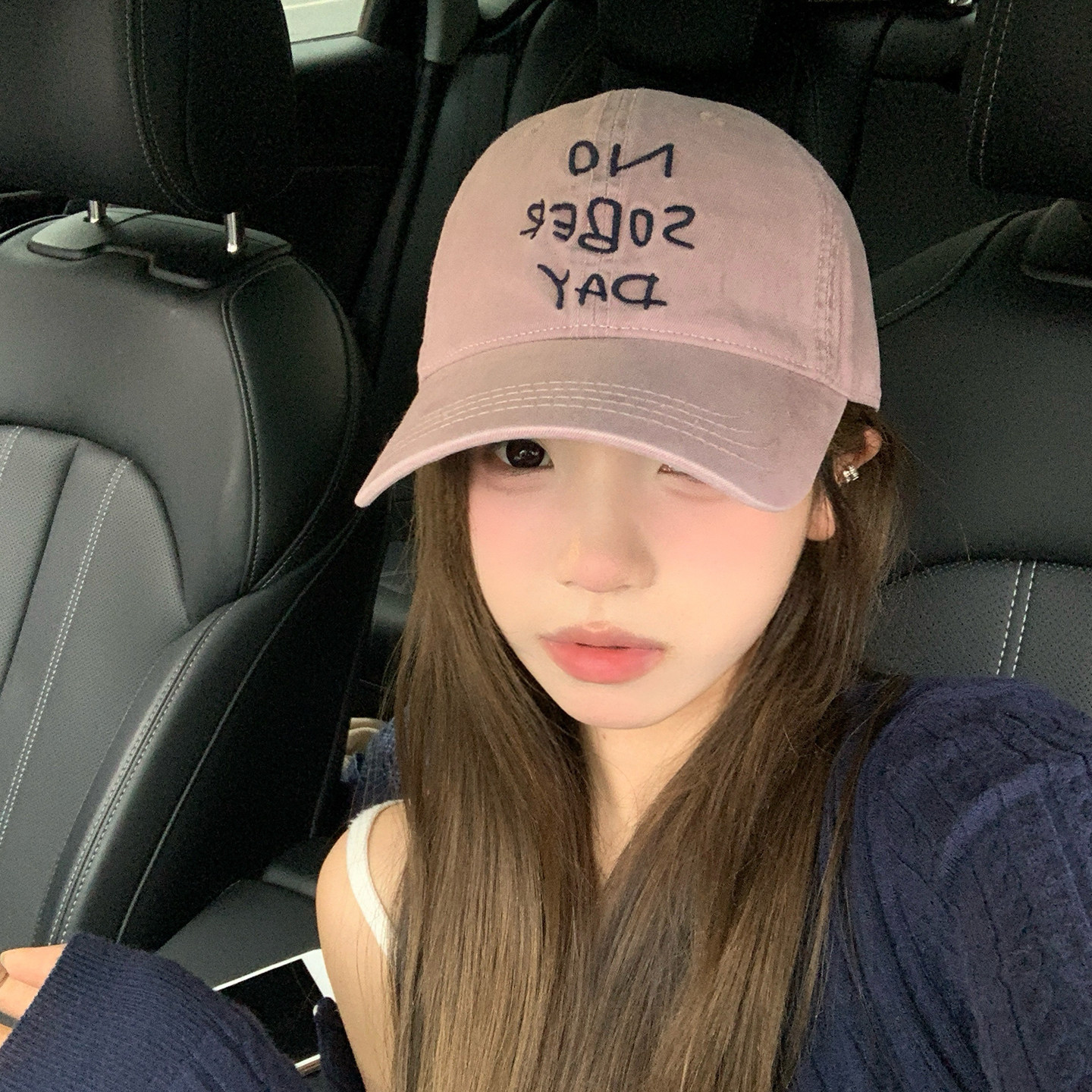 Pink embroidered lettering, deep crown, large head circumference, women's spring and summer wide brim sun protection baseball cap, casual and versatile hat.