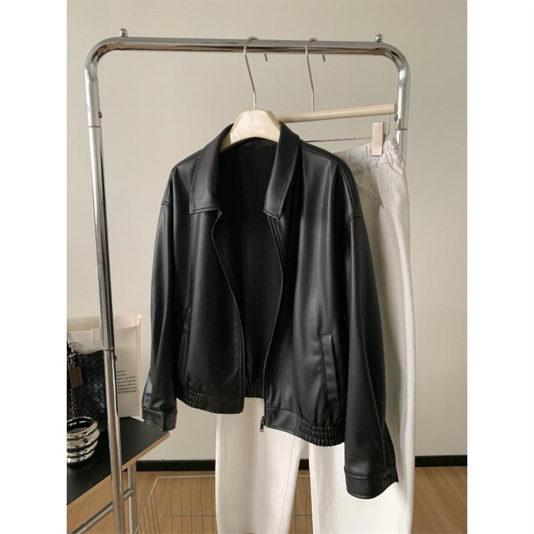 Retro black cool and stylish casual leather jacket for women 2026 new style, slimming and versatile lapel leather jacket, petite coat