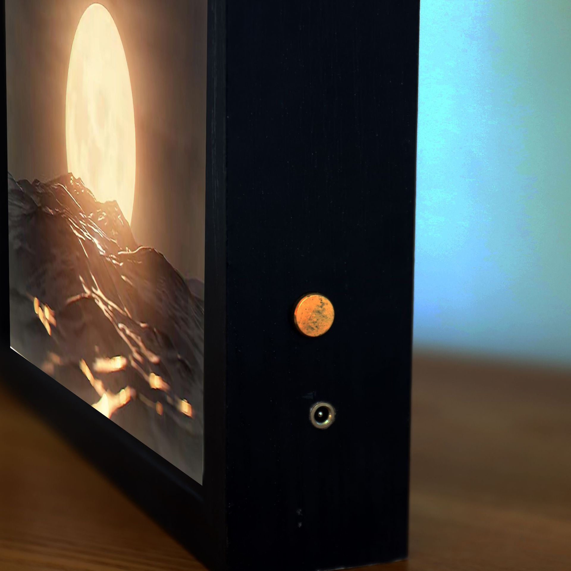 In-stock illuminated picture frame with lights, perfect for home use, Valentine's Day, moonlight painting, night light decoration, wooden tabletop photo album.