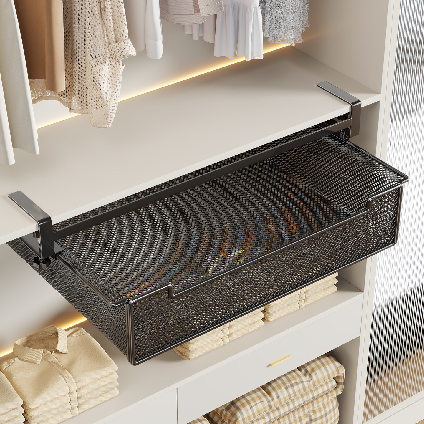Wardrobe tiered drawer-style underwear rack, clothes storage cabinet hanging basket, no-drill pull-out device