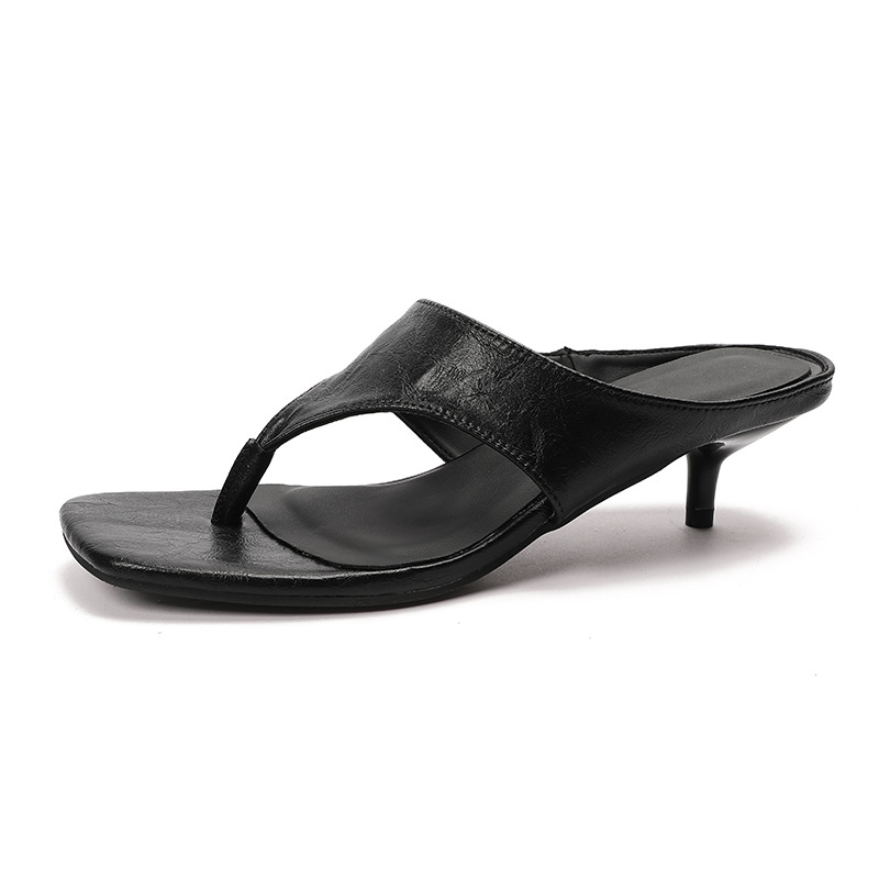 French retro high-heeled sandals, new summer Korean style, niche, elegant, simple, fairy-like, flip-flops with stiletto heels and kitten heels.