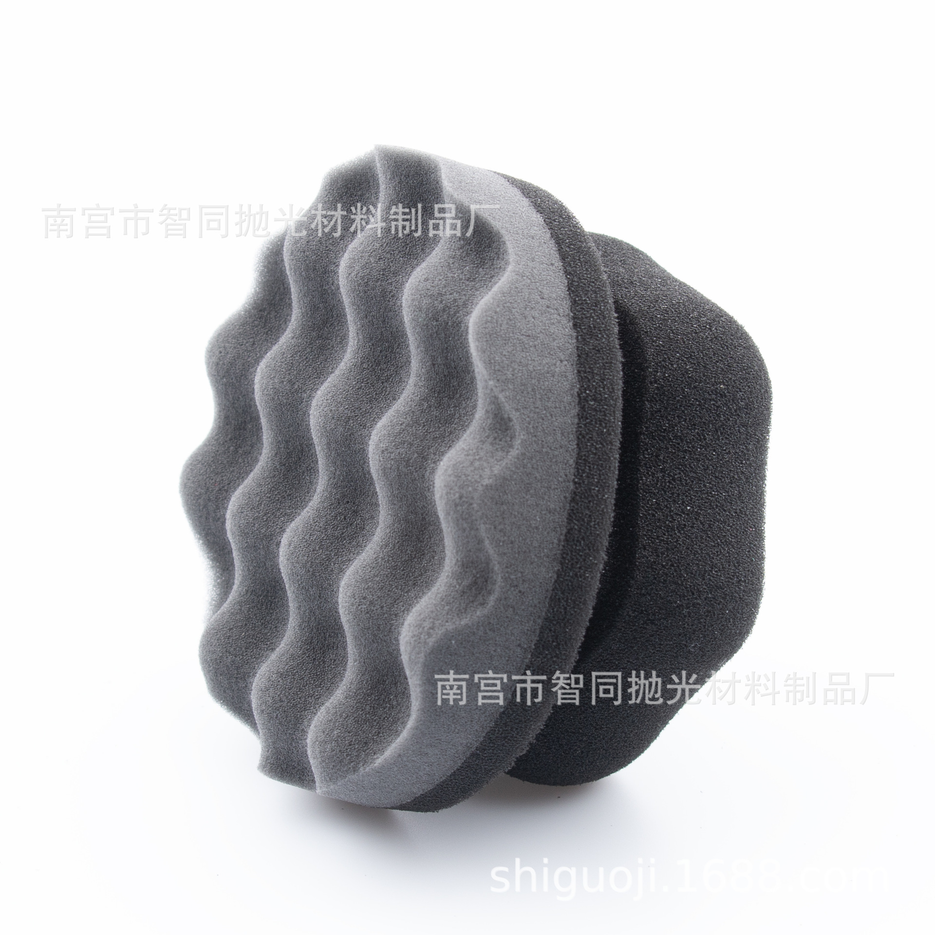 Car tire waxing sponge with a wave-patterned, highly adhesive, ultra-fine texture; handheld and convenient polishing and waxing sponge.