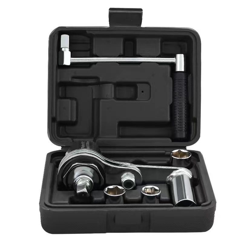 New labor-saving toolbox socket wrench with high torque and portable car repair ratchet wrench and tire removal kit