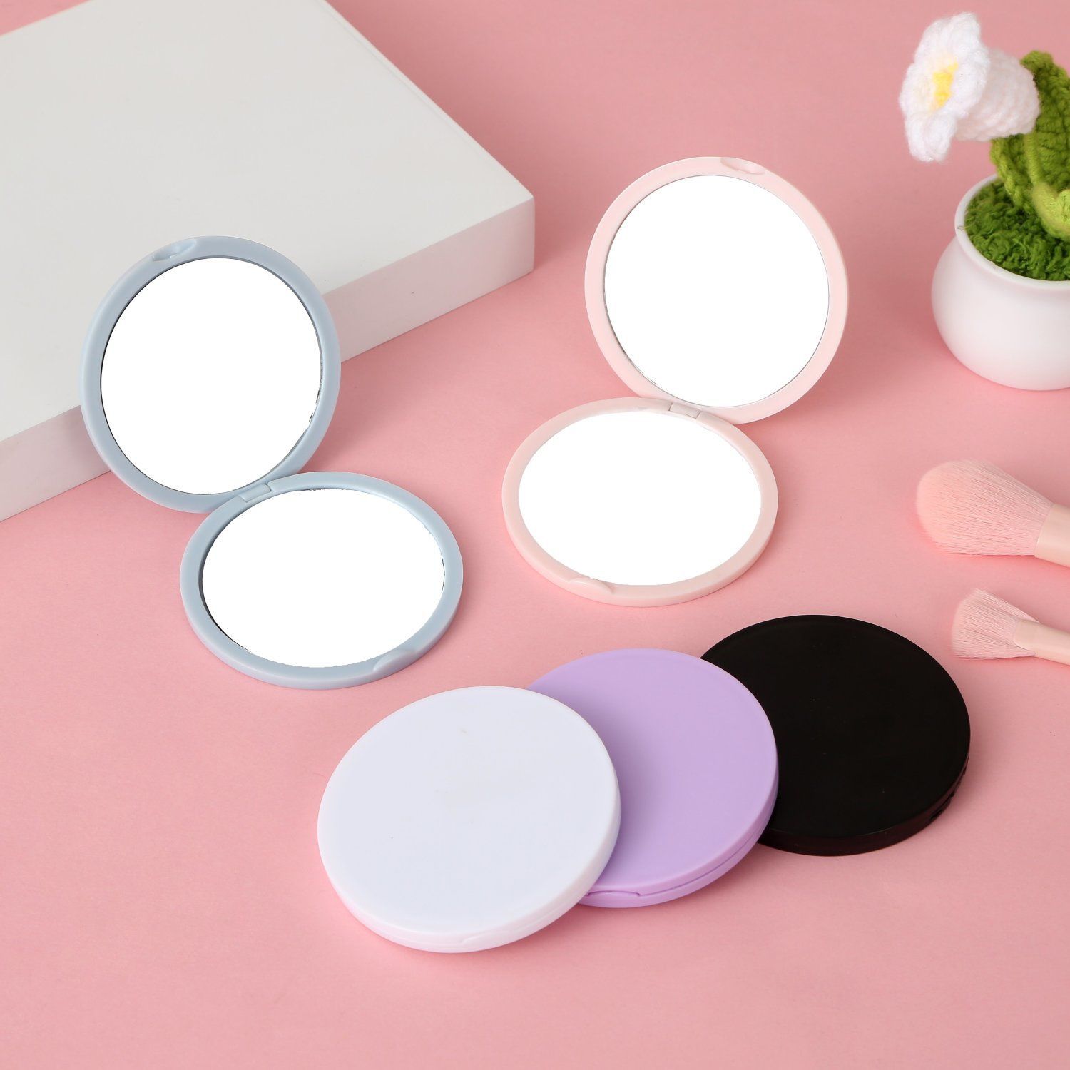 Double-sided round small mirror, flip-top handheld mirror, portable folding mirror, comb, student portable mirror that can be put in a bag
