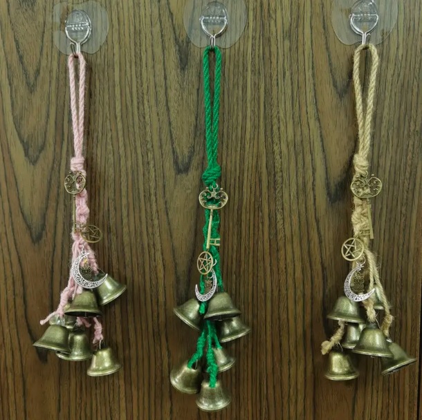 TemuShein Cross-border Protection Bell Witch Door Handle Bell Garden Decoration