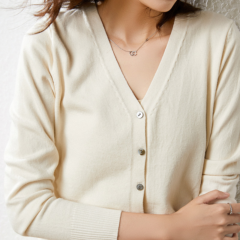 New Spring/Autumn V-neck Cardigan Women's Long-sleeved Sweater Loose Plus Size Women's Outerwear Knitwear Wholesale Base Layer