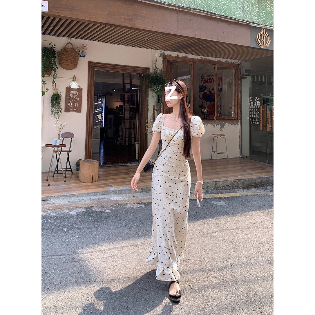 French-style square neckline puff sleeve dress, women's 2026 summer new style, gentle and elegant tea dress, waist-cinching and slimming long dress.