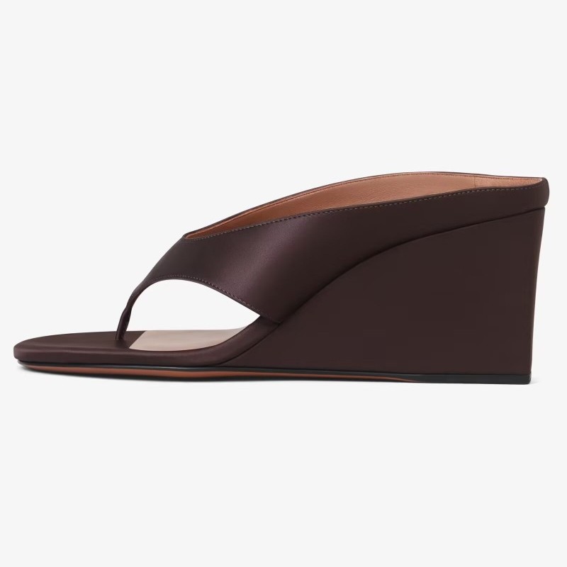 Women's square-toe clip-on sandals, open-toe casual new mid-heel slippers, top-grain cowhide, summer style.