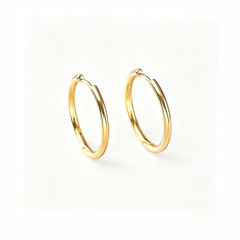 Minimalist commuter style plain hoop earrings for women, simple and fashionable gold hoop earrings, European and American geometric earrings, wholesale available.