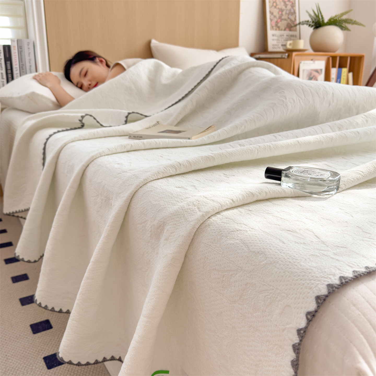 Three-layer cotton gauze towel blanket, pure cotton blanket, office lunch break blanket, thin quilt, sofa blanket, shawl blanket