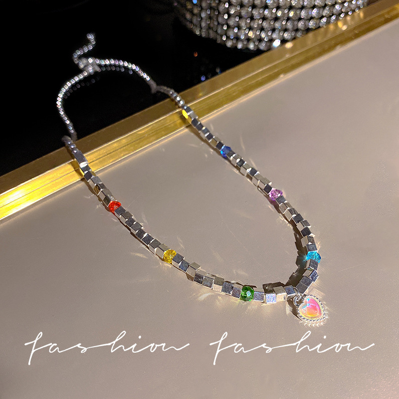 New Korean-style pearl zircon titanium steel fashion necklace for women, versatile and sophisticated clavicle chain, fairy-like jewelry.