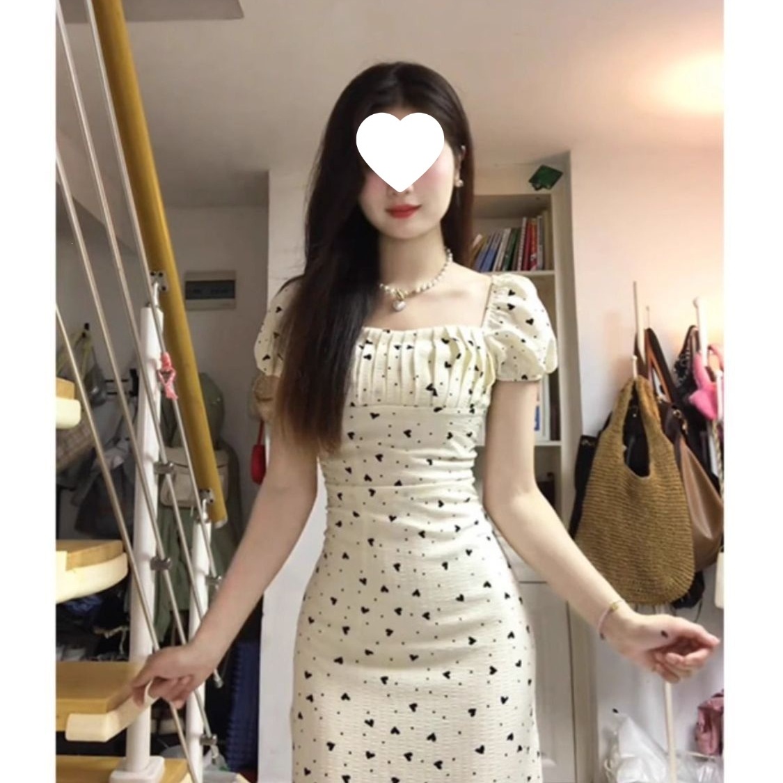 French-style square neckline puff sleeve dress, women's 2026 summer new style, gentle and elegant tea dress, waist-cinching and slimming long dress.