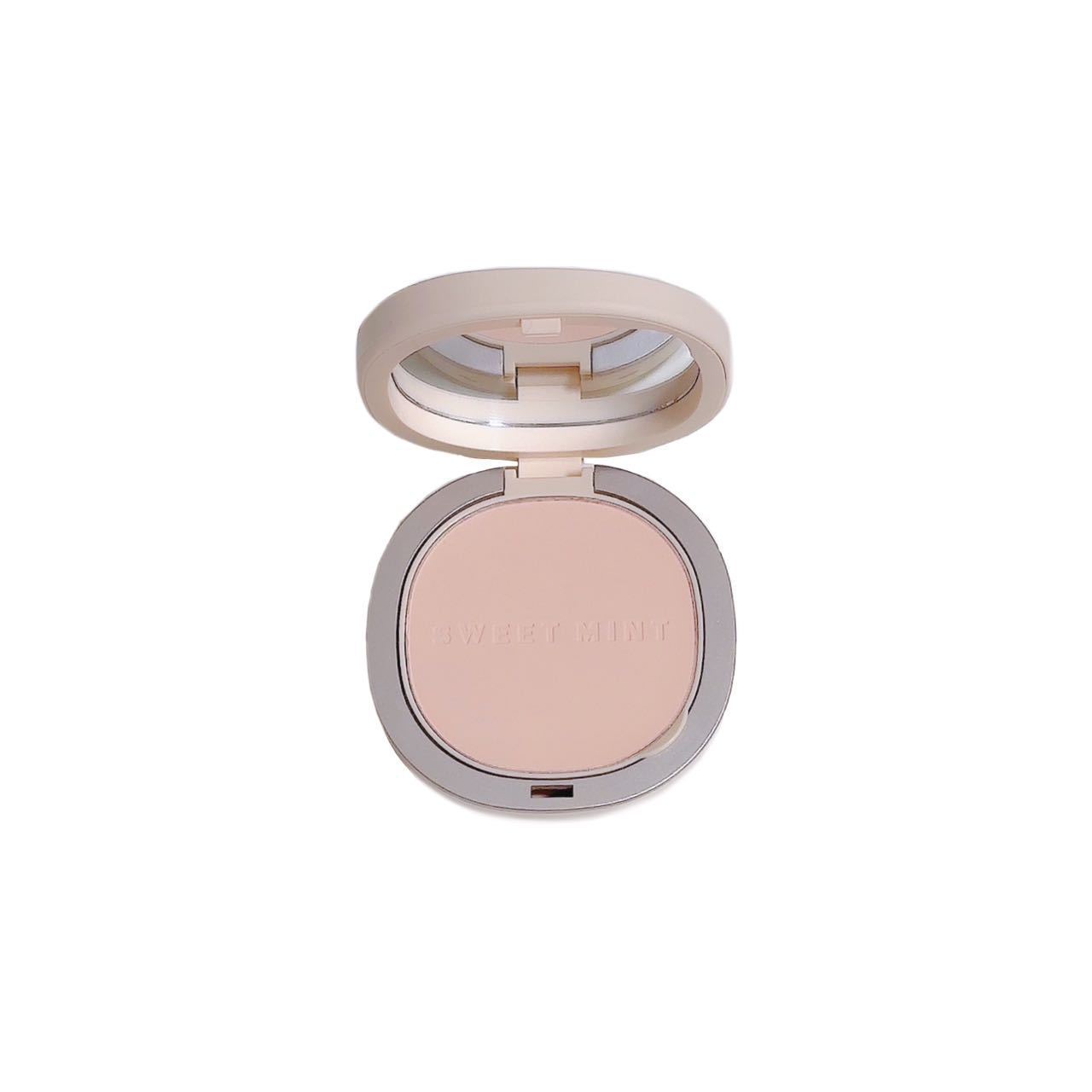 SWEETMINT pressed powder for setting makeup, touch-ups, concealing, waterproofing, sweatproofing, and preventing creasing; suitable for both dry and wet use, perfect for students.