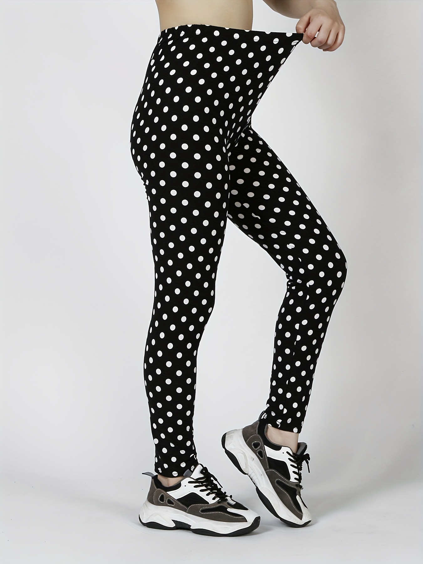 2025 Spring/Autumn New Style Yoga Pants with Polka Dot Pattern Design: Stylish, Versatile, and Casual with Digital Print
