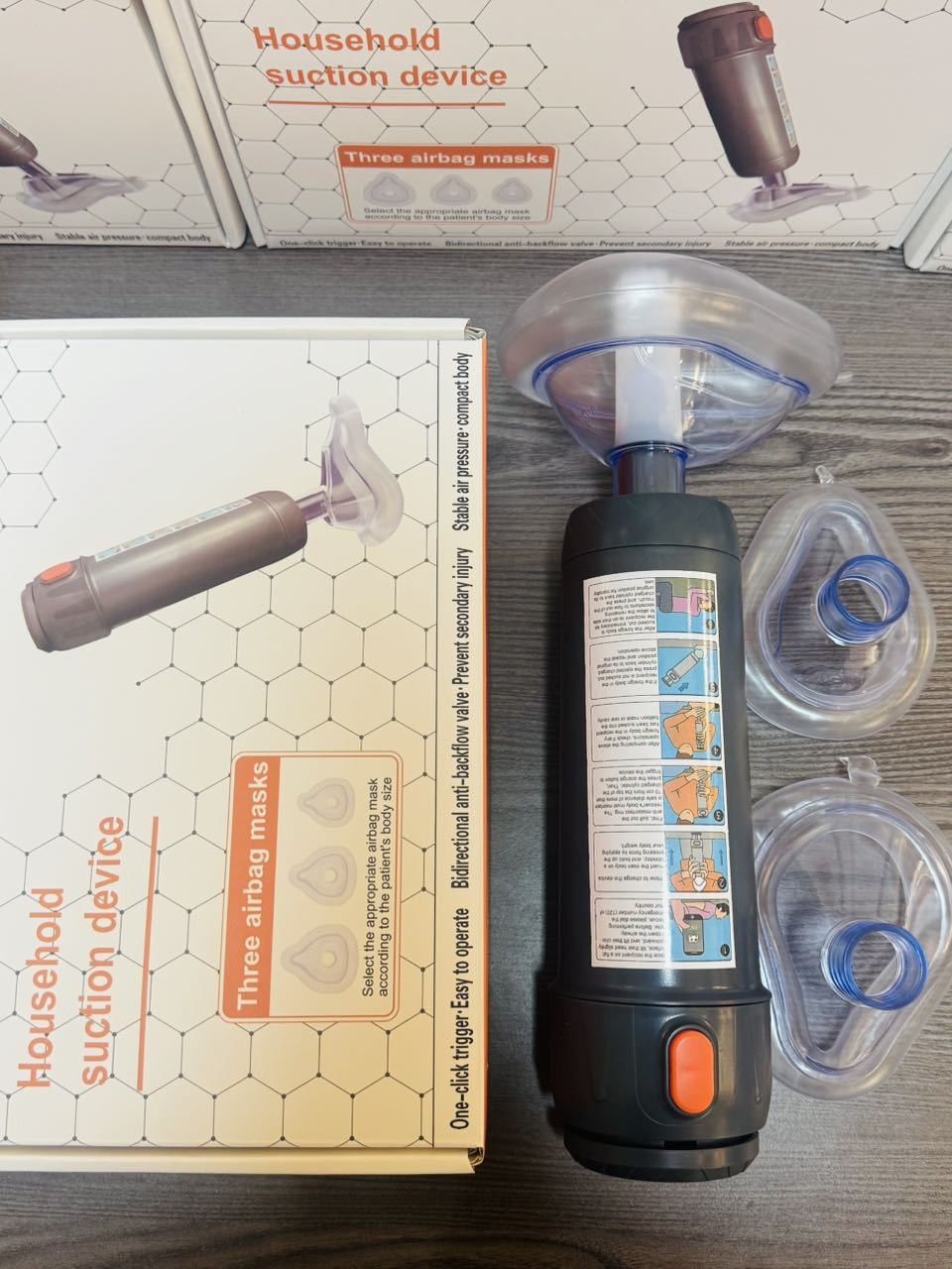 Anti-choking first aid device/Heimlich anti-choking instrument/First aid device negative pressure mask attracts infants, throats and children