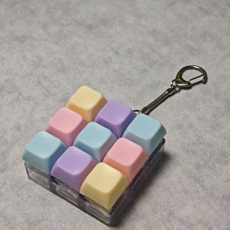 Cross-border one-line four-key mechanical keyboard decompression test switch, decompression key chain pendant, macaron decompression toy